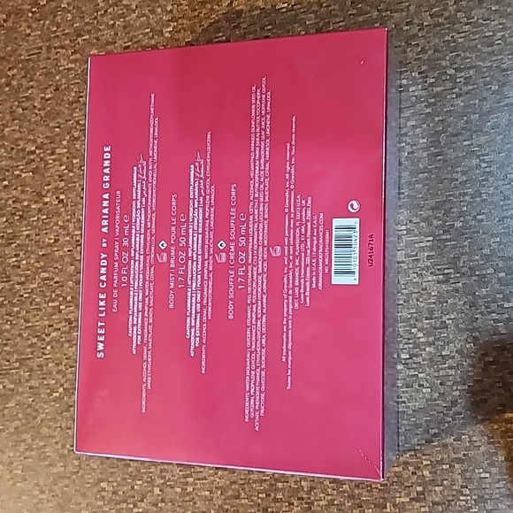Ariana Grande Sweet Like Candy Gift Set NEW - Picture 2 of 2